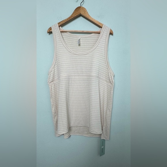 NWT Movemama Maternity Nursing Stripe Invisible Zip Breastfeeding Tank Top XL‎ - Picture 5 of 12